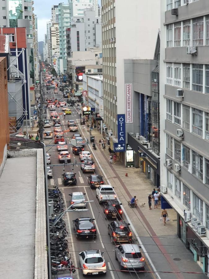 Lindo Apto, 100Metros Da Praia, Na Av Brasil Com A Av Central Melhor Localizacao Διαμέρισμα Balneário Camboriú Εξωτερικό φωτογραφία